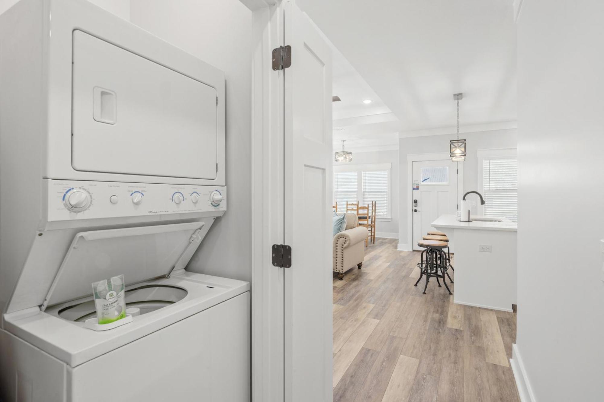 Laguna Haven! 3br 2ba Sleeps 7! Your Perfect Escape!