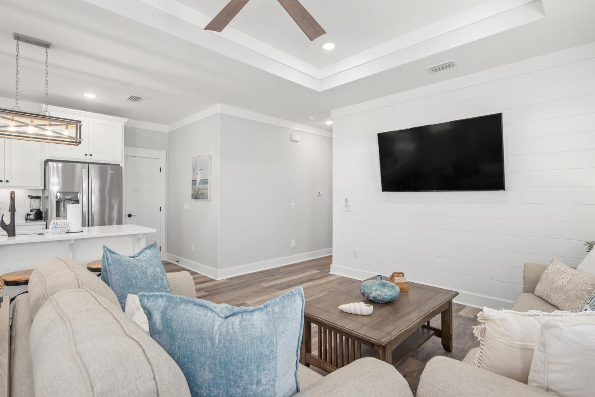 Laguna Haven! 3br 2ba Sleeps 7! Your Perfect Escape! Holiday home
