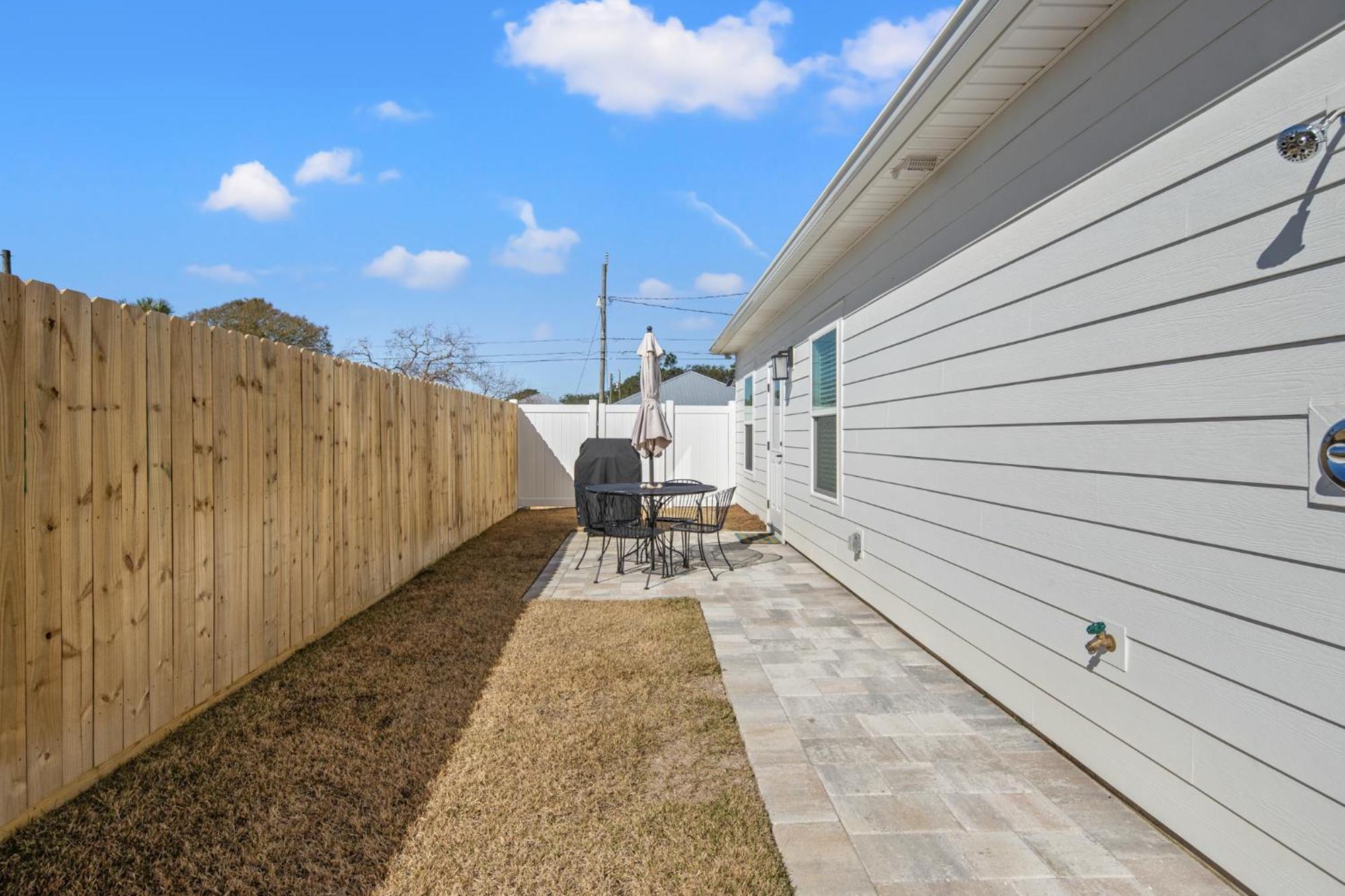 Laguna Haven! 3br 2ba Sleeps 7! Your Perfect Escape! Holiday home