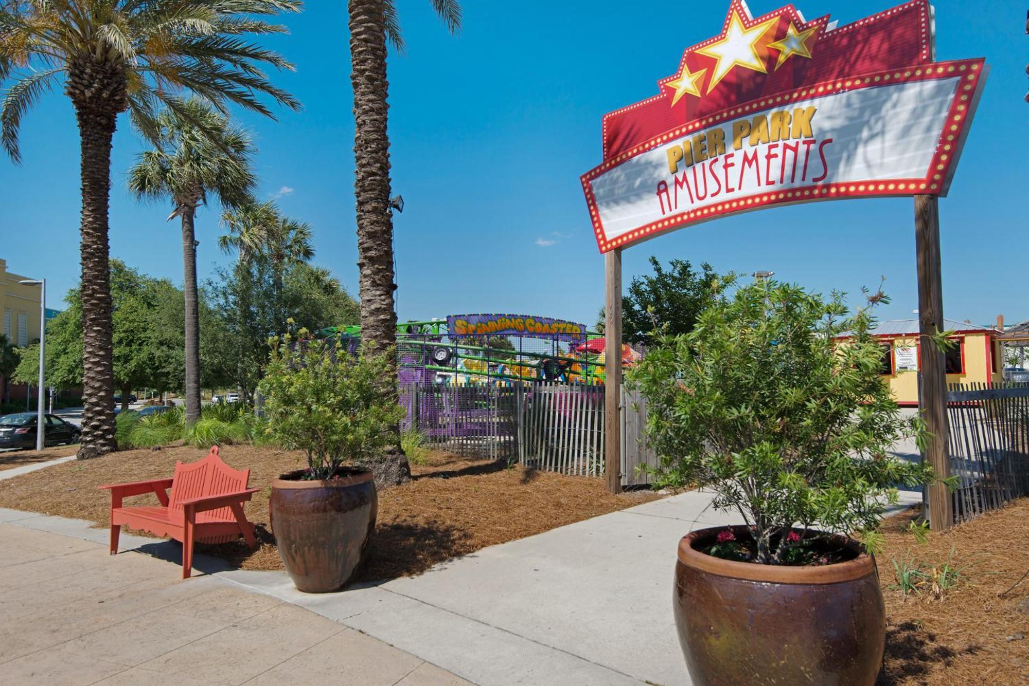 Holiday home Laguna Haven! 3br 2ba Sleeps 7! Your Perfect Escape! Panama City Beach